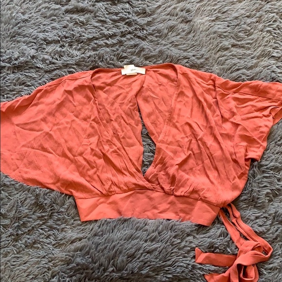 GLOSS back tie shirt - Picture 1 of 4